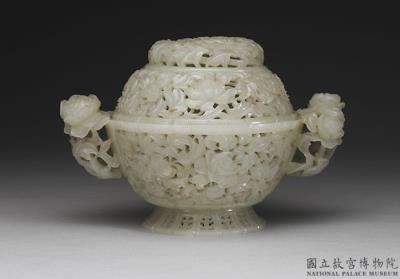 图片[2]-Jade incense burner with openwork floral pattern, Qing dynasty-China Archive